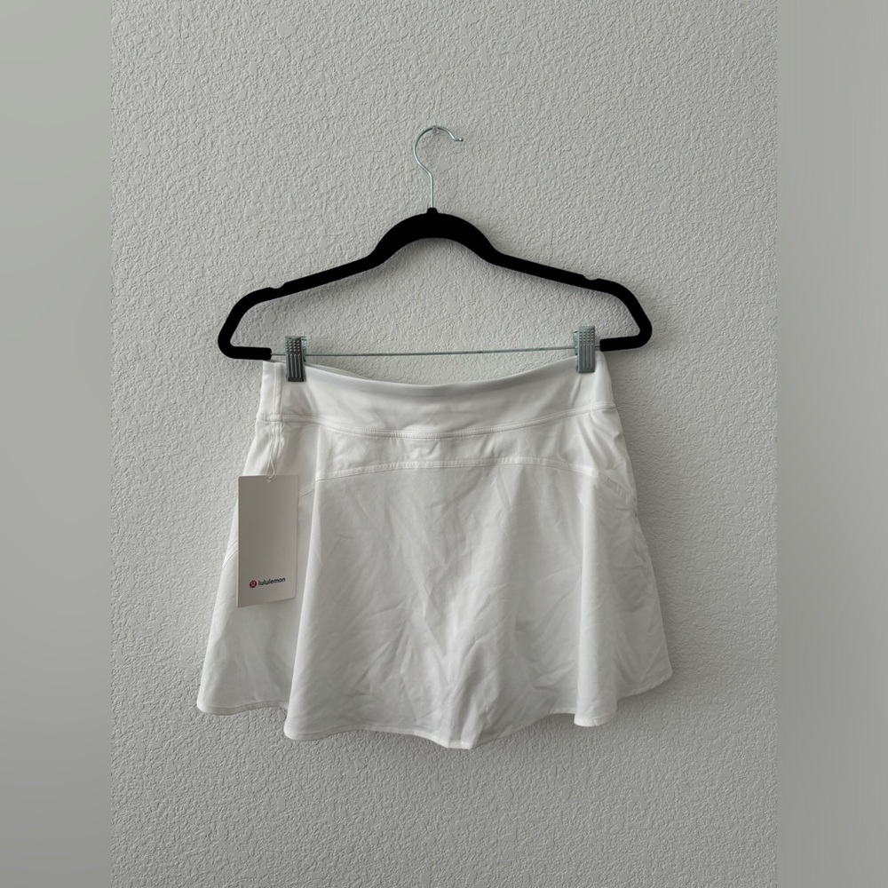 Lululemon Lightweight High-Rise Tennis Skirt, White size 8